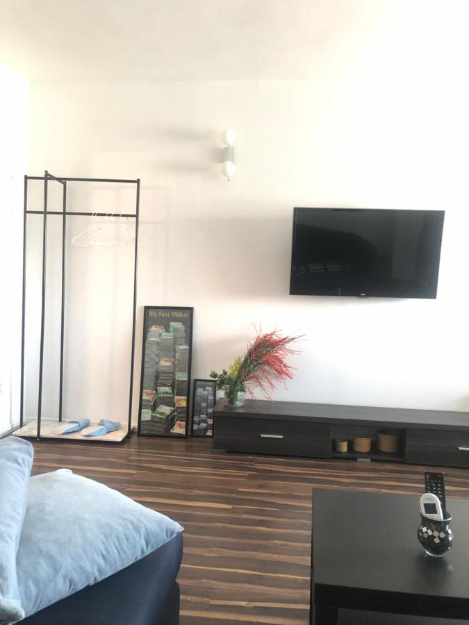Open Space Mini Craiovei Piteşti Eksteriør bilde